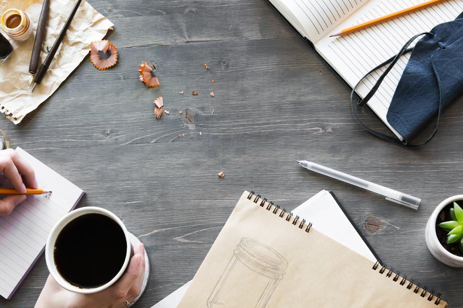 office desk -- coworking leaders